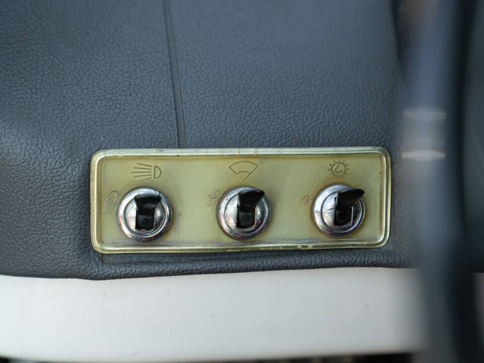 Bild 30/44 von Abarth Fiat 850 TC (1963)