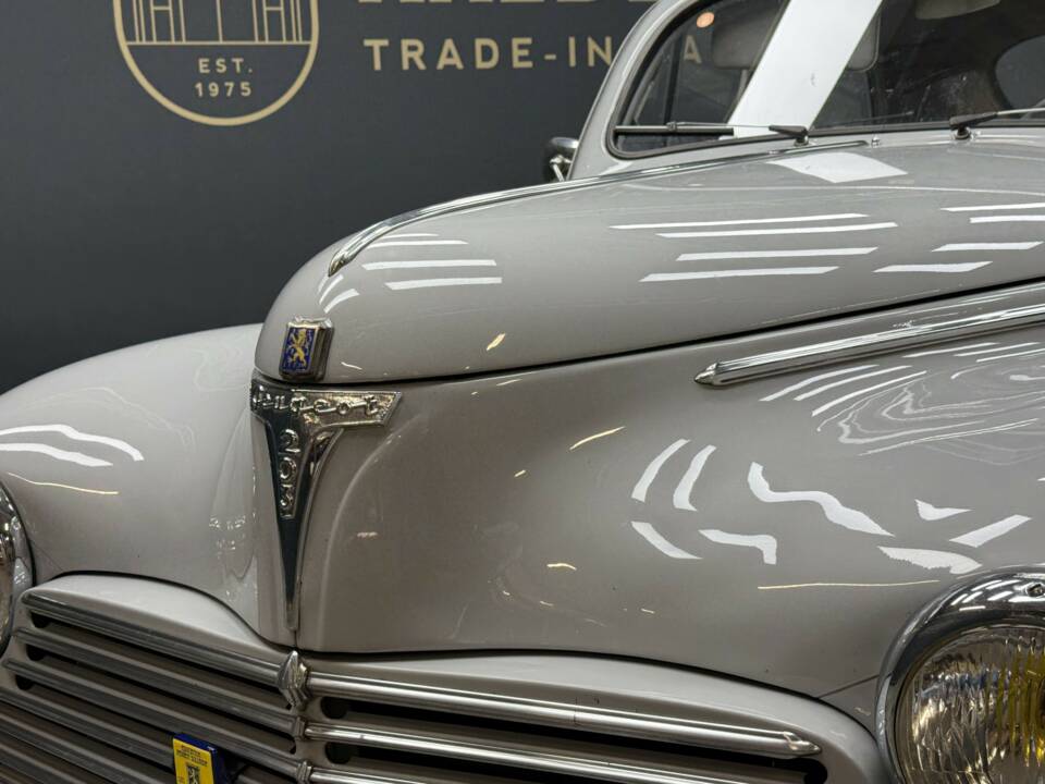 Bild 29/50 von Peugeot 203 C (1960)