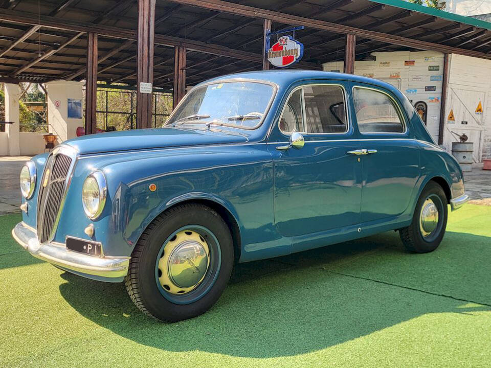Afbeelding 4/55 van Lancia Appia C10 (1954)