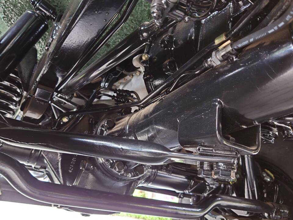 Image 63/71 of Mercedes-Benz Unimog U52 (1983)