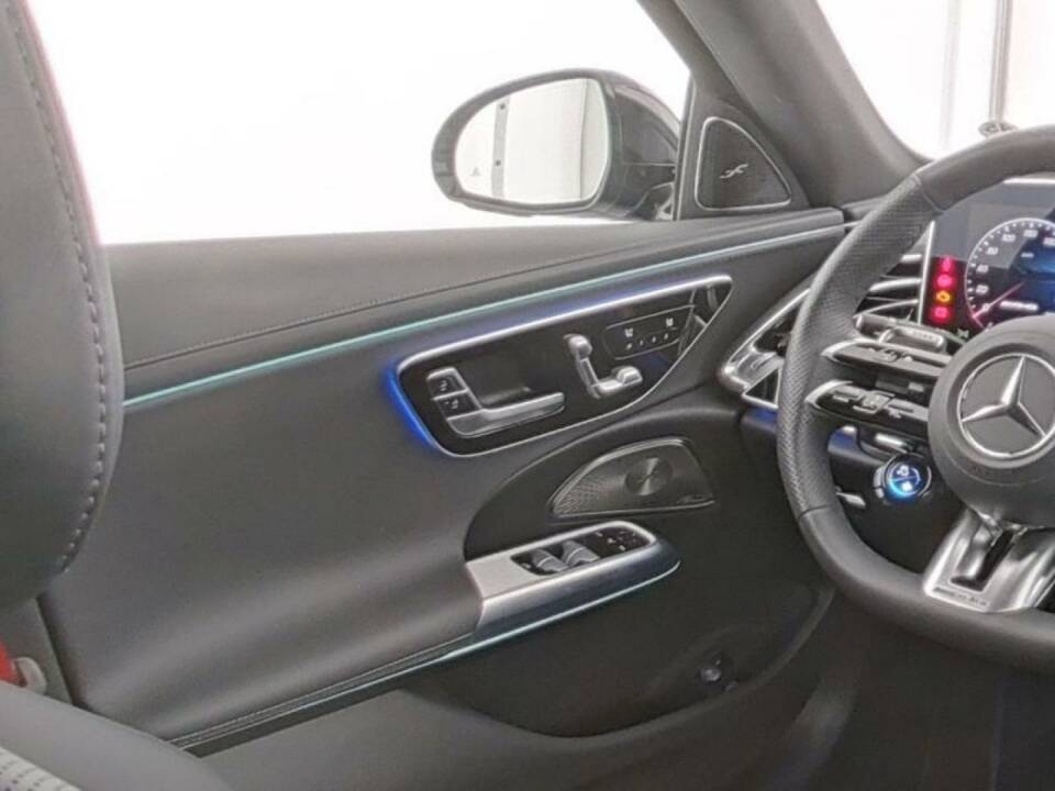 Image 6/6 de Mercedes-Benz E 53 AMG Hybrid 4MATIC (2025)