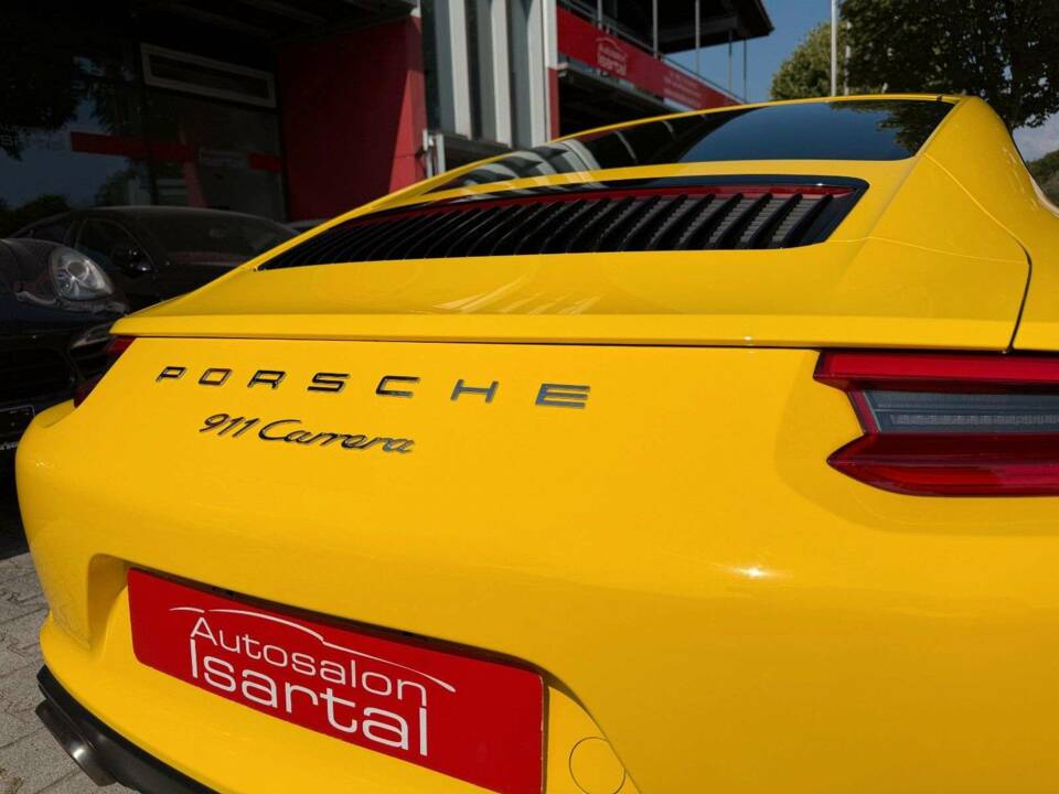 Image 8/27 of Porsche 911 Carrera (2018)