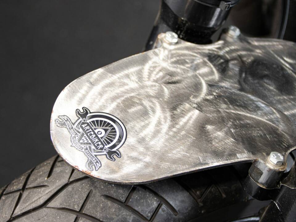 Bild 16/50 von Honda DUMMY (1987)