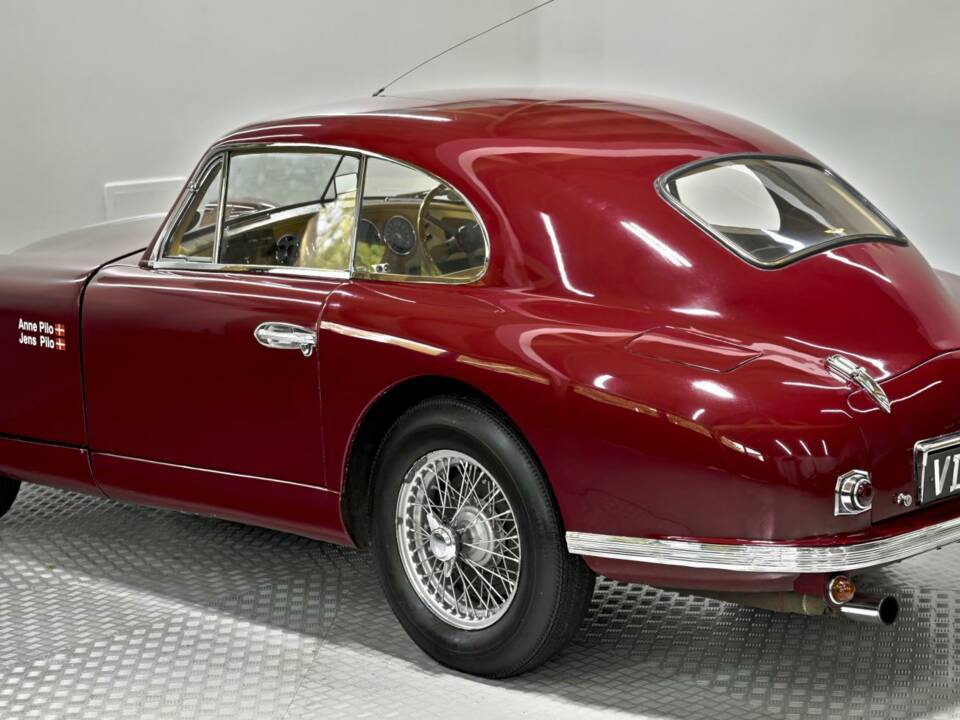 Image 16/50 de Aston Martin DB 2 Vantage (1953)