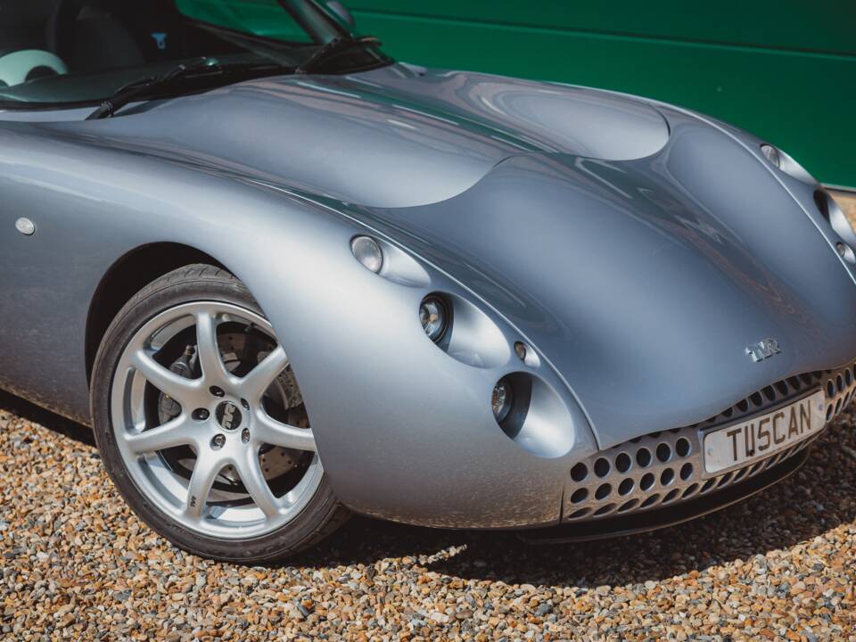 Image 31/39 of TVR Tuscan S (2003)