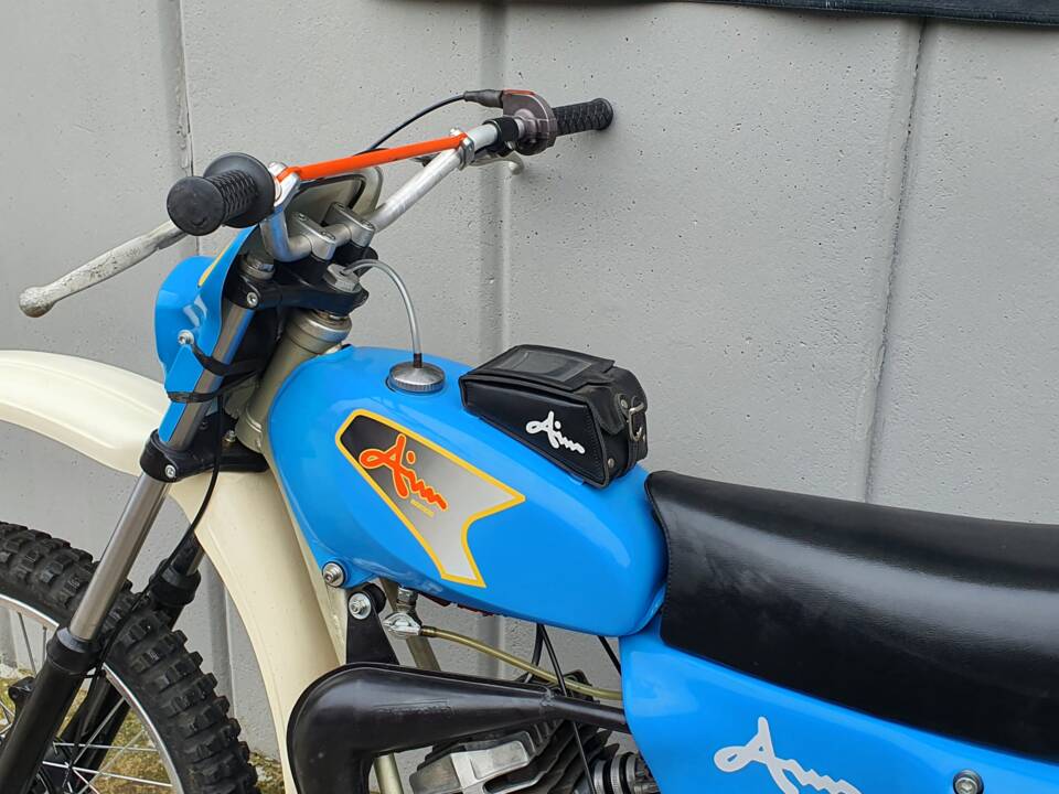 Immagine 6/8 di Aim DUMMY (1976)