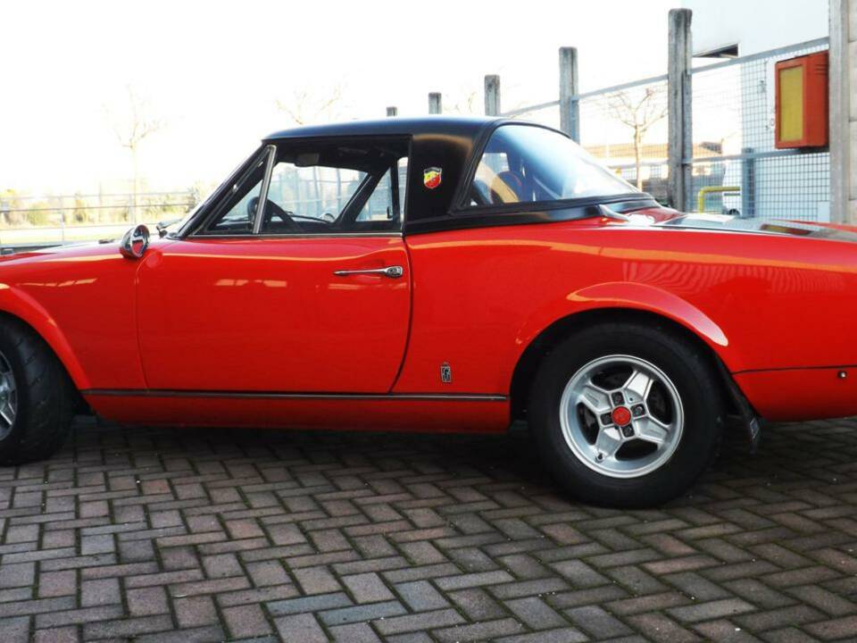 Image 6/50 de FIAT 124 Spider AS (1967)