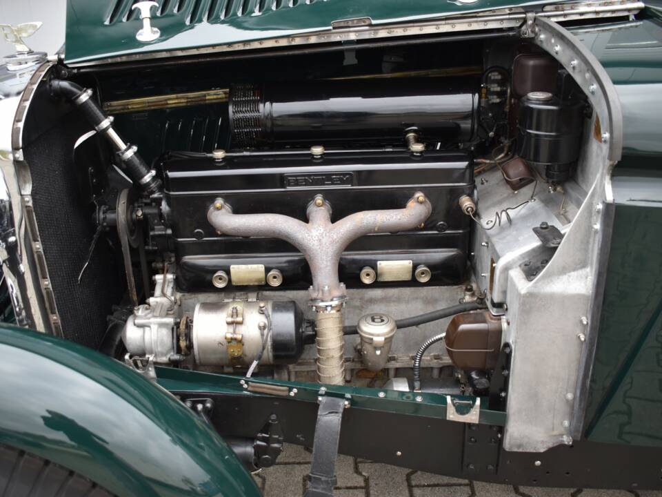 Image 34/39 of Bentley 3 1&#x2F;2 Litre (1934)