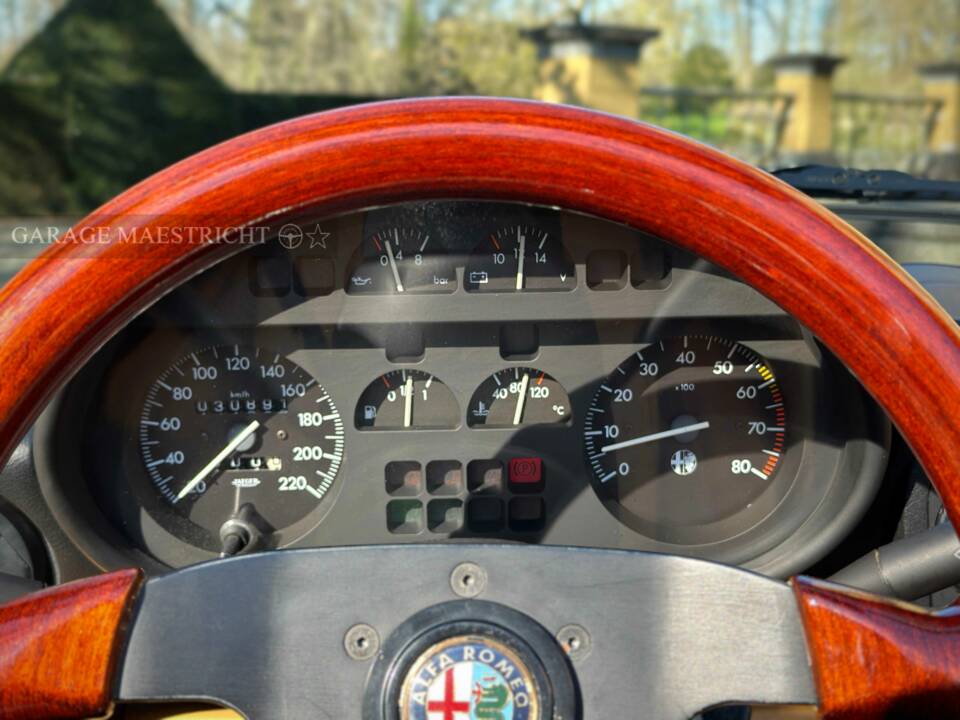 Image 59/100 de Alfa Romeo 2.0 Spider (1993)
