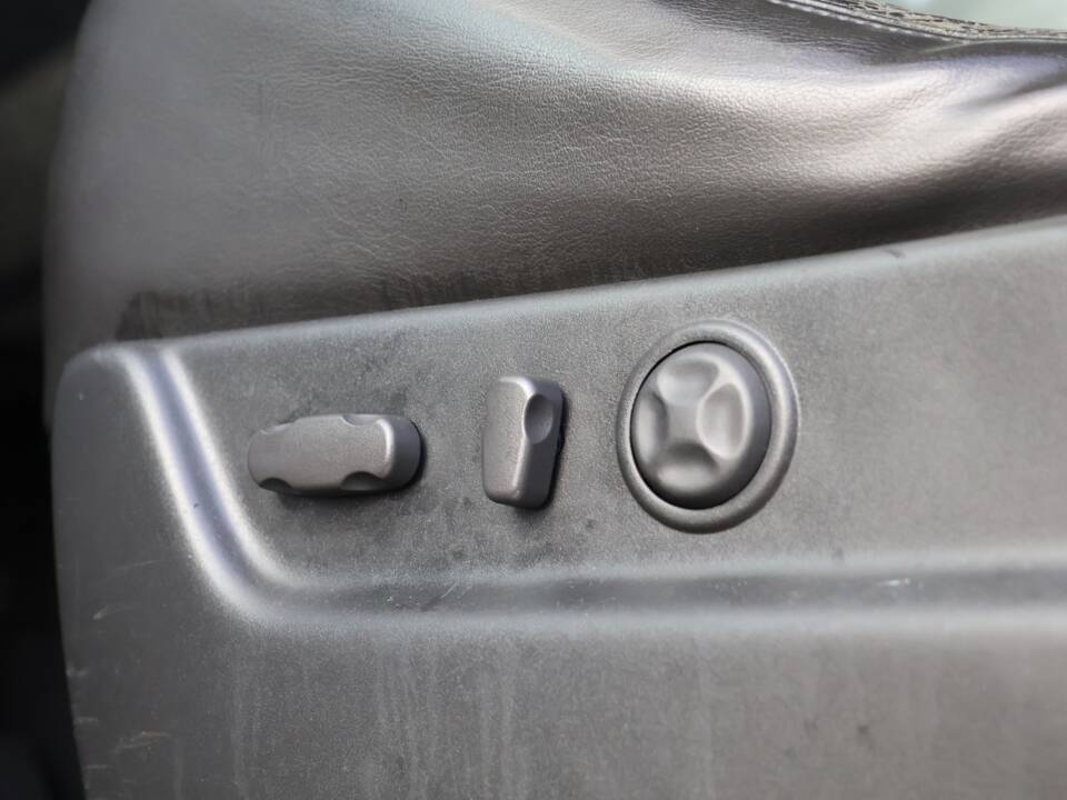 Bild 50/50 von Cadillac Escalade (2009)