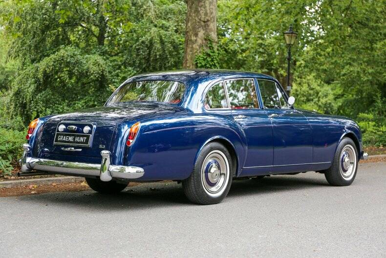 Image 7/49 of Bentley S 3 Continental Flying Spur (1964)