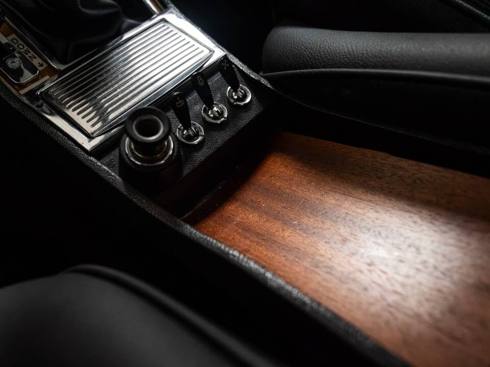 Bild 19/40 von Alfa Romeo Giulia Super 1.3 (1974)