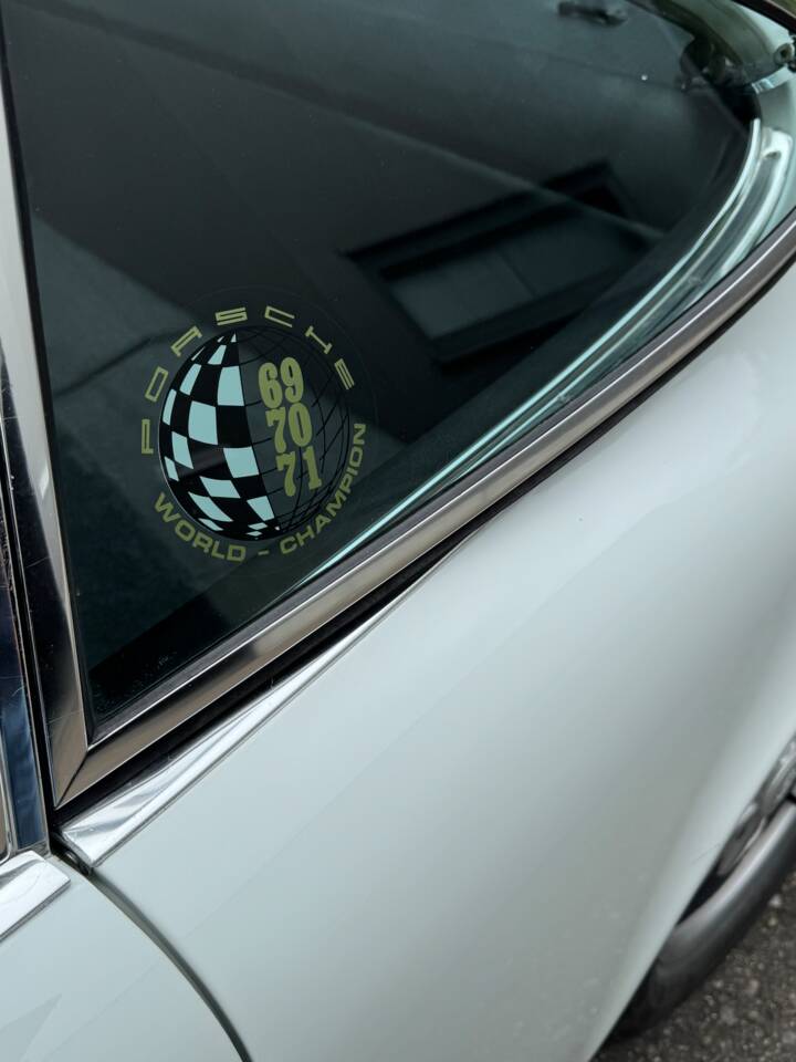 Afbeelding 8/57 van Porsche 911 2.4 T (1971)