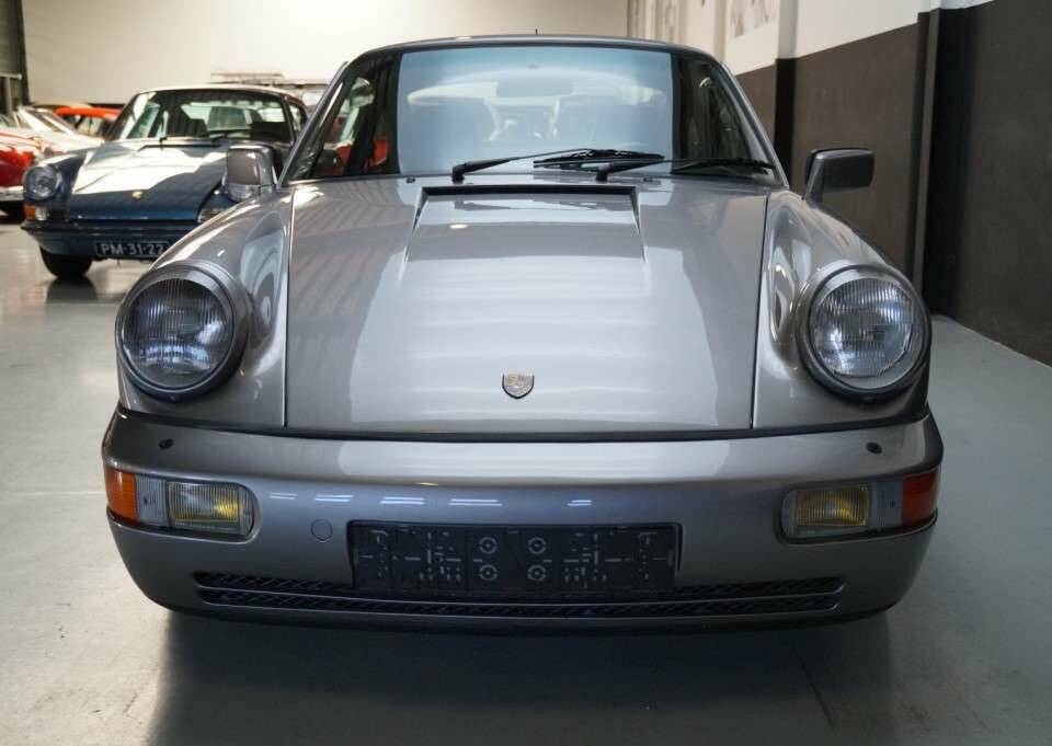 Immagine 26/50 di Porsche 911 Carrera 4 (1989)