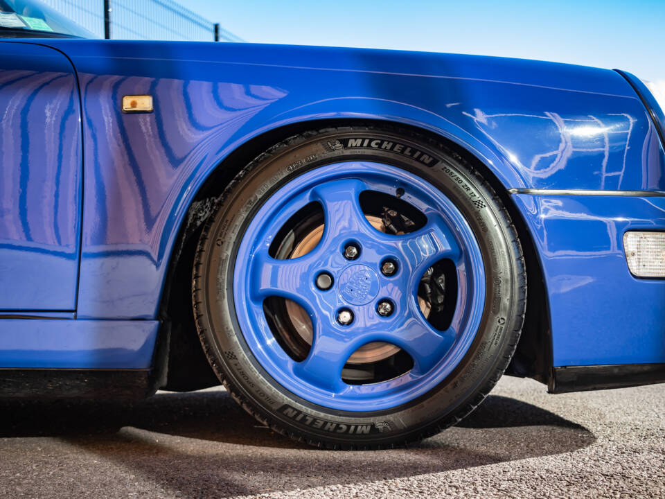Image 10/49 of Porsche 911 Speedster (1993)