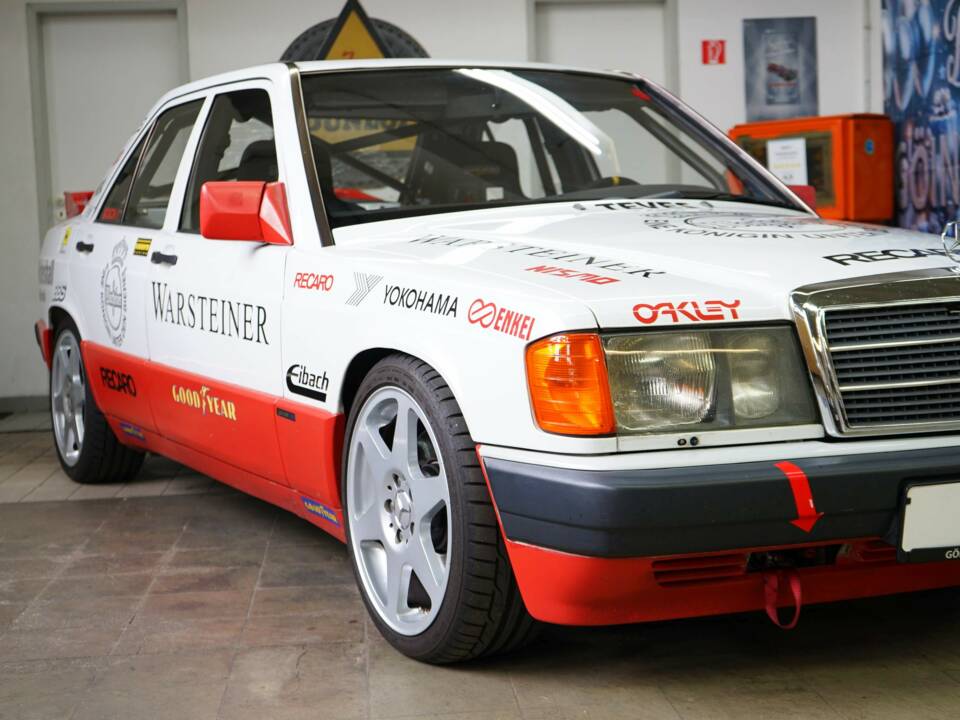 Imagen 4/36 de Mercedes-Benz 190 E 2.6 (1990)