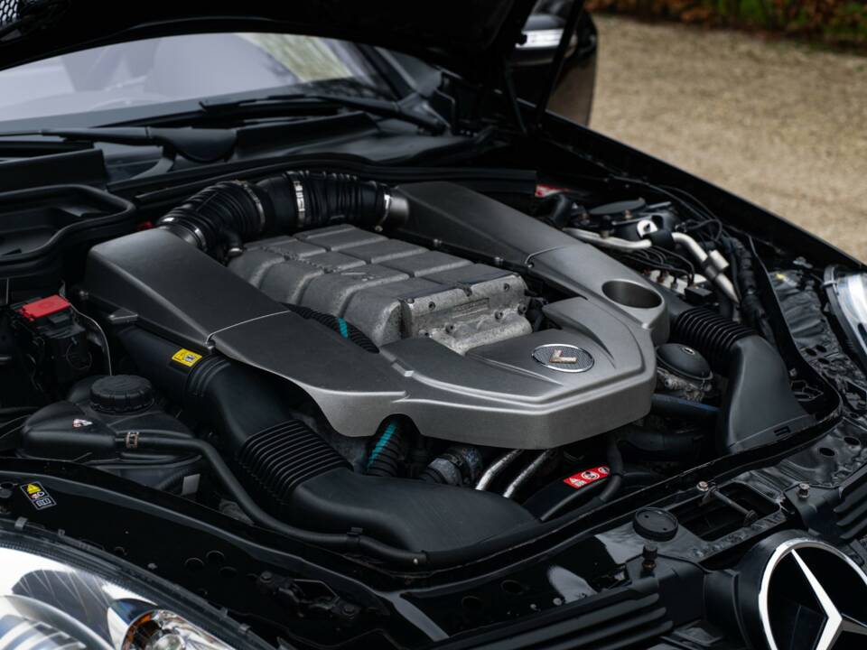 Immagine 38/38 di Mercedes-Benz SLK 55 AMG (2007)