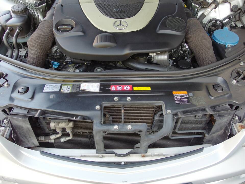 Image 81/98 of Mercedes-Benz S 500 L (2007)