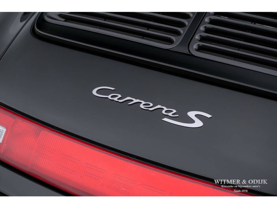 Image 23/32 de Porsche 911 Carrera S (1997)