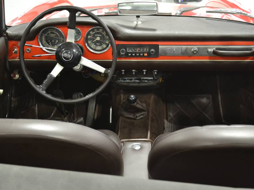 Image 9/17 of FIAT 1500 (1964)