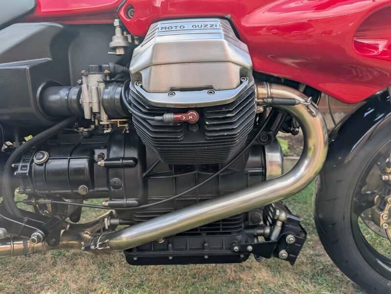 Image 3/35 of Moto Guzzi DUMMY (1998)