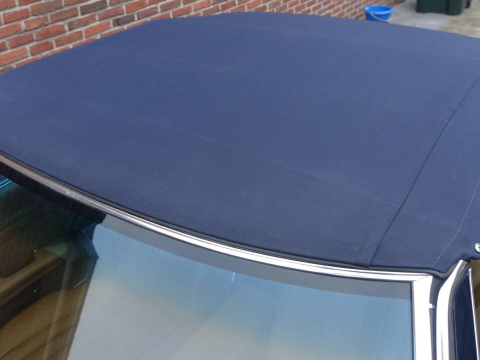 Imagen 15/20 de Mercedes-Benz 560 SL (1989)