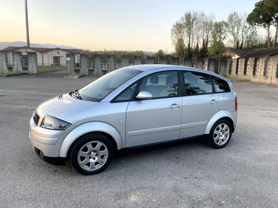 Image 3/6 of Audi A2 1.4 (2001)
