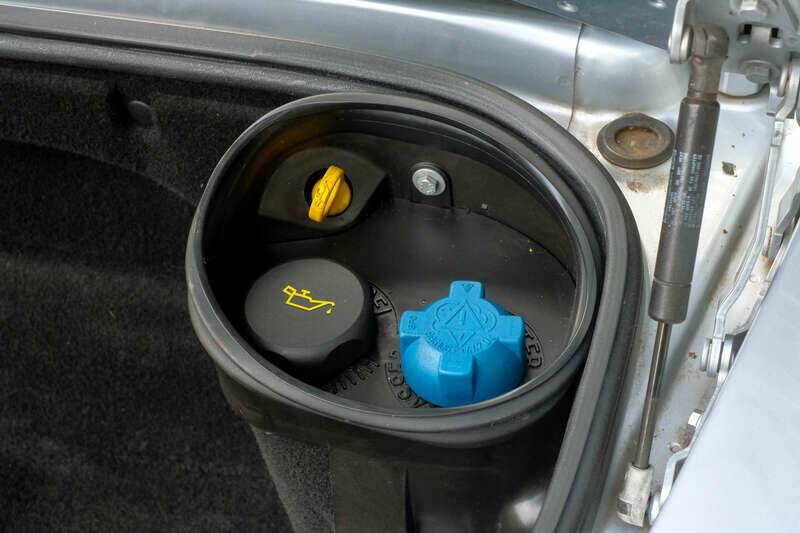 Image 3/50 of Porsche Boxster S (2002)