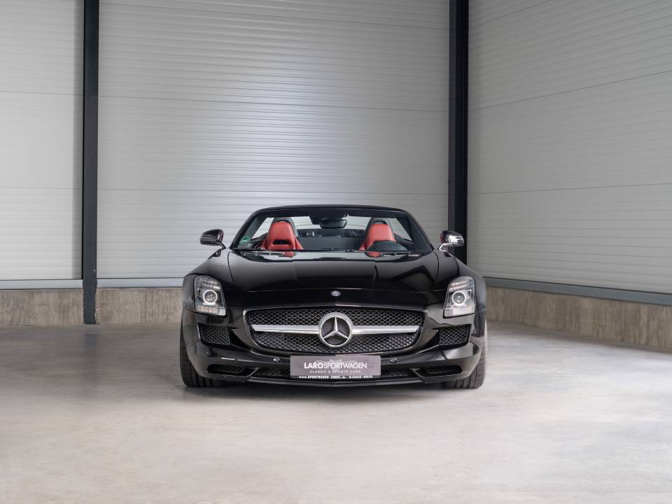 Afbeelding 3/25 van Mercedes-Benz SLS AMG Roadster (2012)