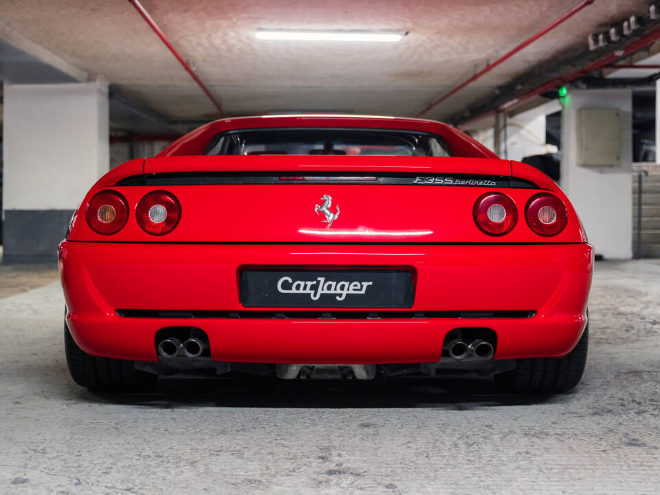 Afbeelding 9/46 van Ferrari F 355 Berlinetta (1997)