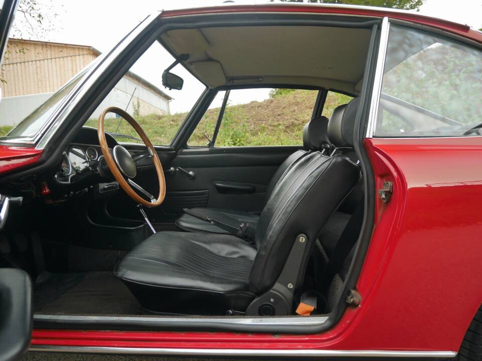 Immagine 16/38 di BMW 1600 GT (1968)