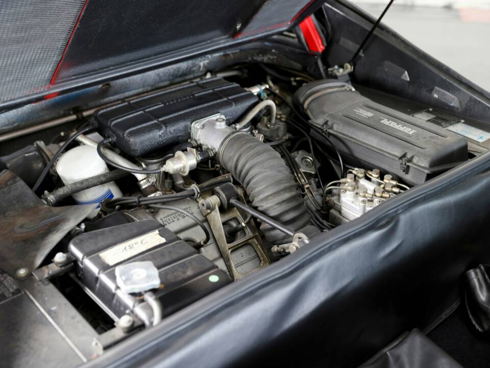 Image 39/50 of Ferrari 308 GTSi (1982)