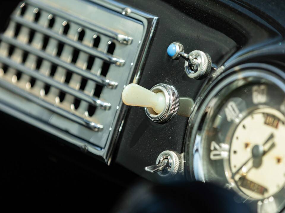 Image 43/50 de Lancia Augusta Ghia (1935)