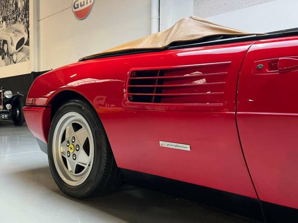 Bild 39/50 von Ferrari Mondial T (1990)