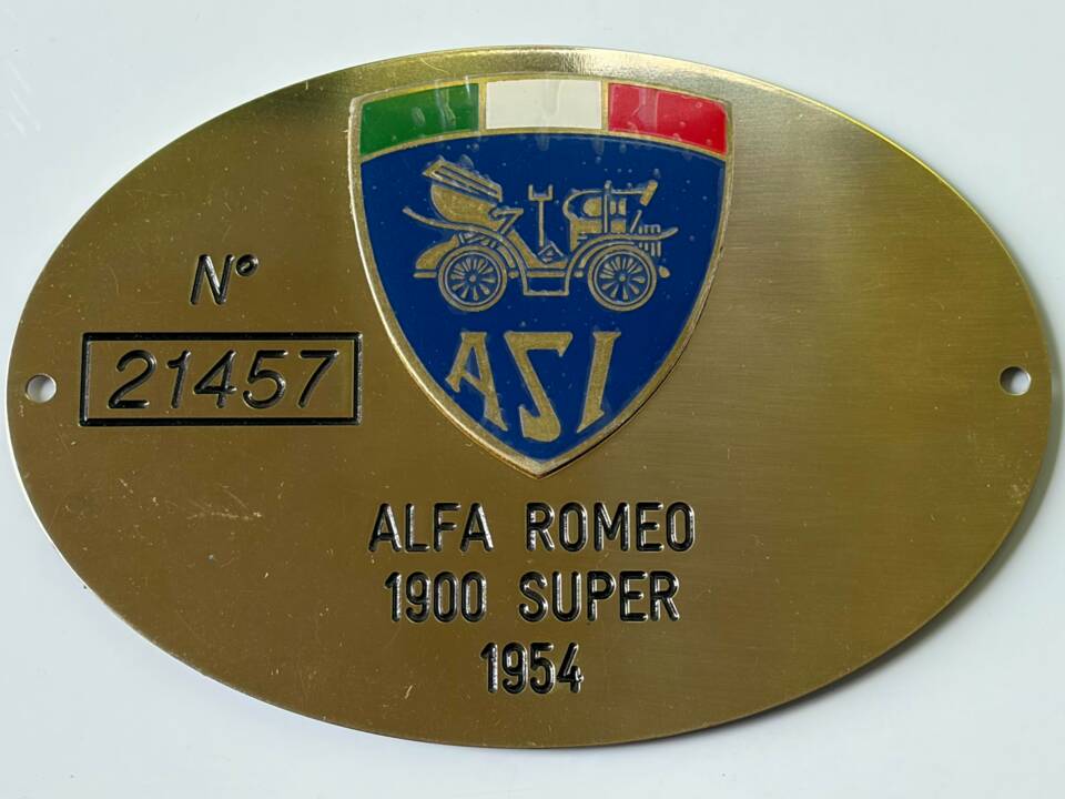 Immagine 15/17 di Alfa Romeo 1900 Super Berlina (1954)