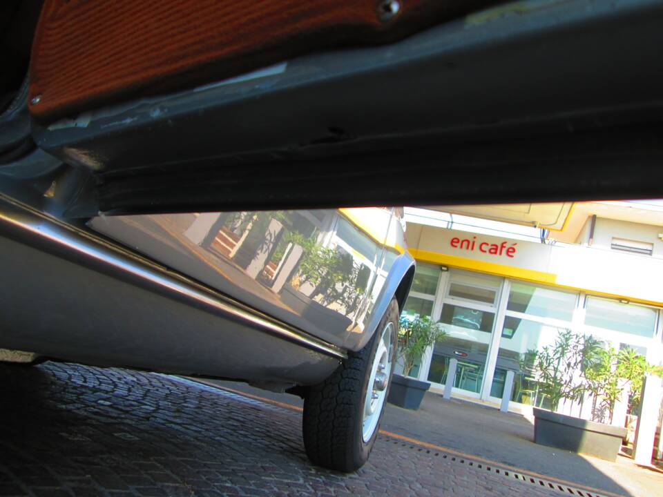 Immagine 77/81 di Alfa Romeo Alfetta 1.8 (1976)