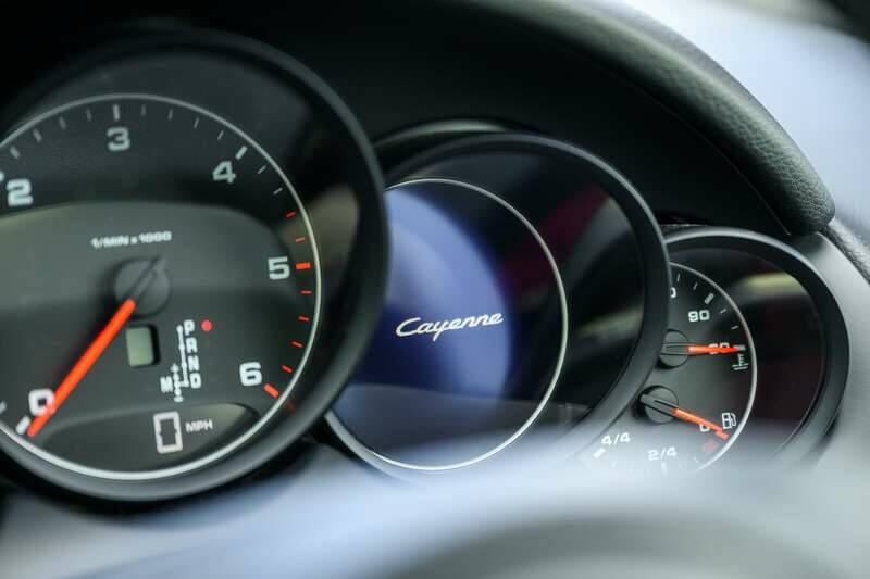 Bild 49/50 von Porsche Cayenne Diesel (2011)