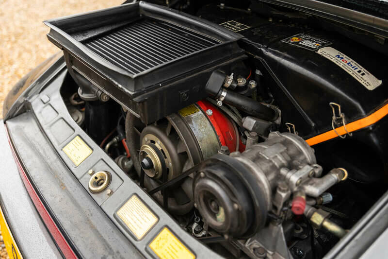 Afbeelding 39/50 van Porsche 911 Turbo 3.3 (1989)