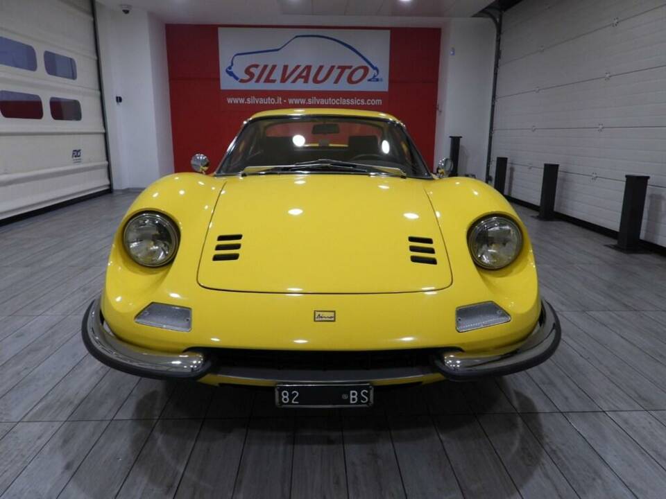 Bild 2/15 von Ferrari Dino 246 GT (1972)