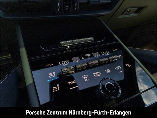 Immagine 48/50 di Porsche Cayenne Turbo E-Hybrid (1900)