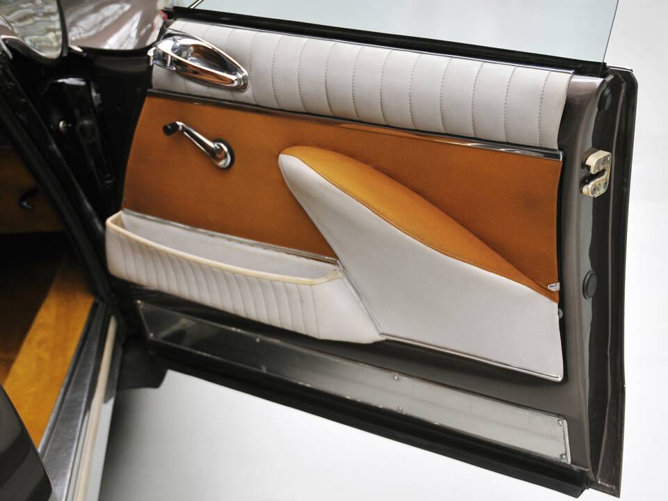 Bild 15/32 von Citroën DS 23 Pallas IE (1973)