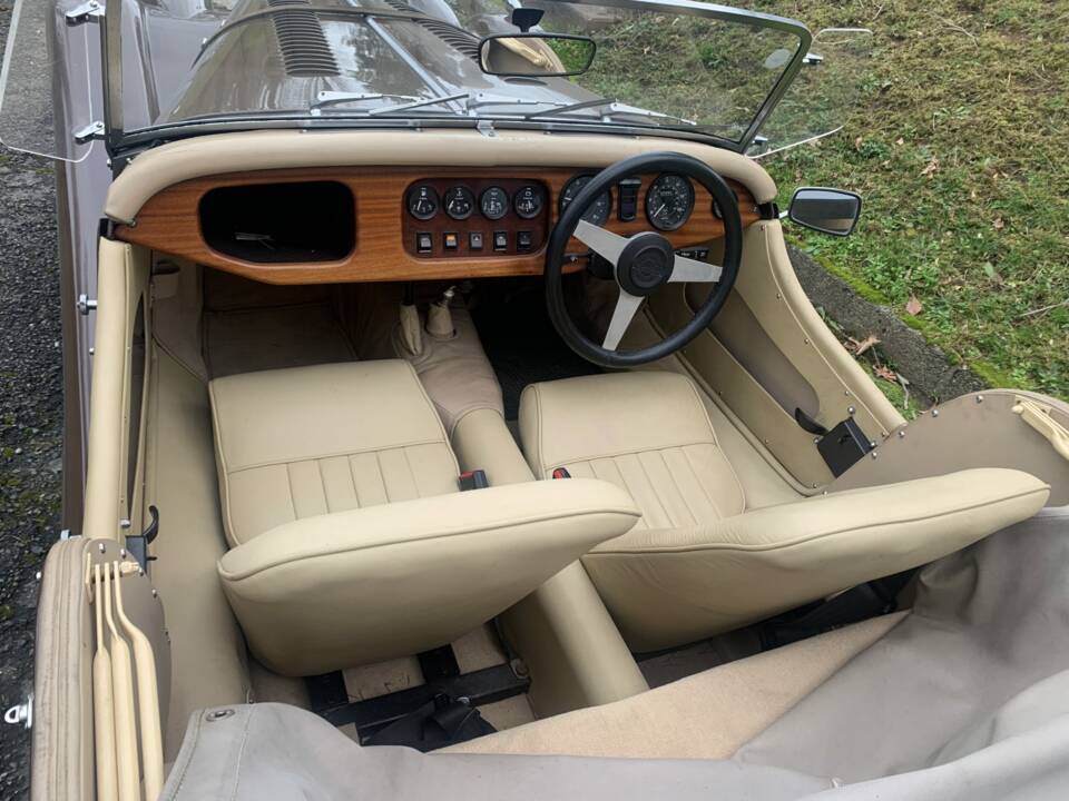 Immagine 2/8 di Morgan 4/4 1600 (1981)