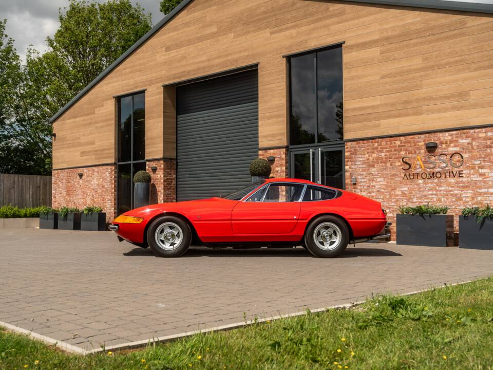 Bild 19/79 von Ferrari 365 GTB/4 Daytona (1969)