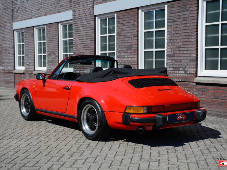 Bild 5/13 von Porsche 911 Carrera 3.2 (1988)