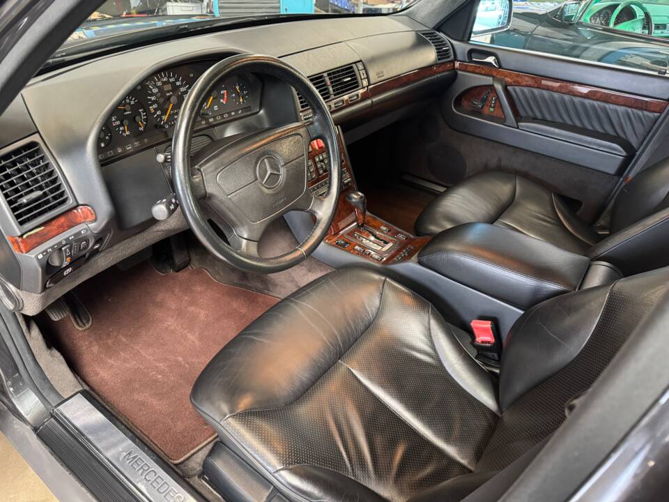 Bild 25/56 von Mercedes-Benz 600 SEL (1991)