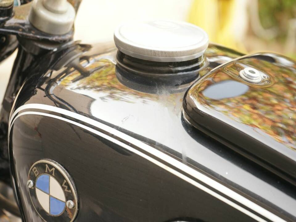 Image 17/66 de BMW DUMMY (1958)