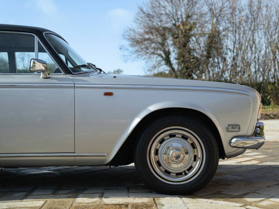 Image 25/50 of Bentley T 1 (1975)