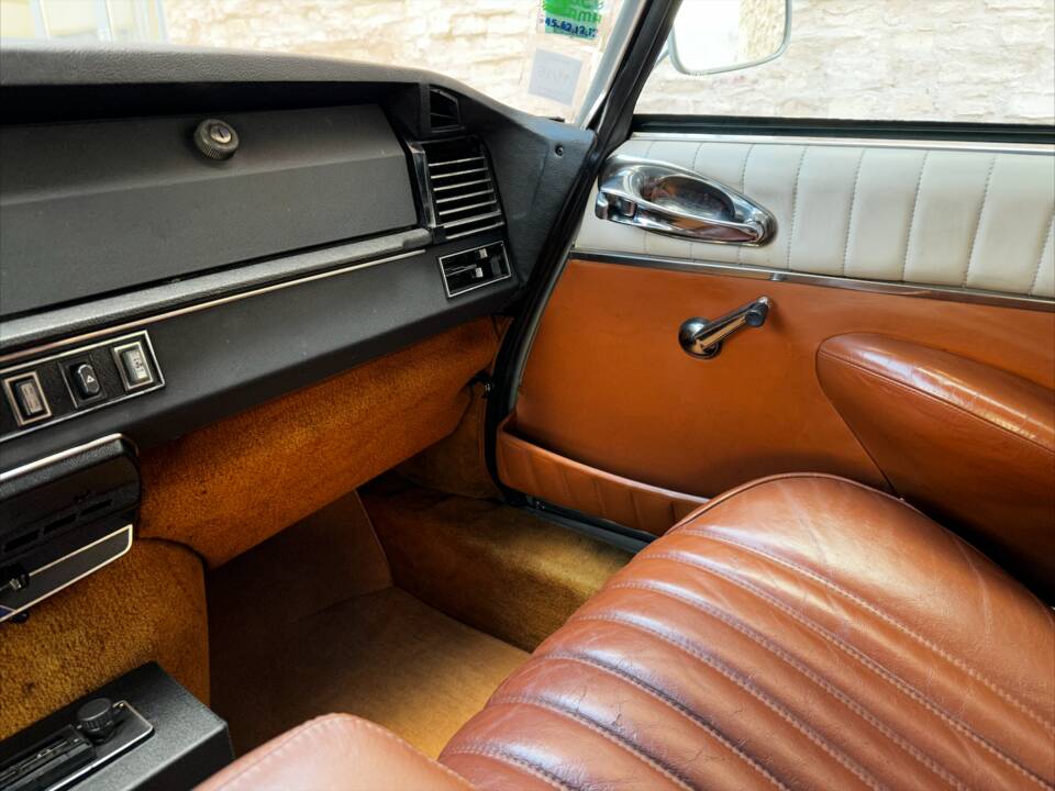 Image 38/68 of Citroën DS 23 Pallas IE (1973)