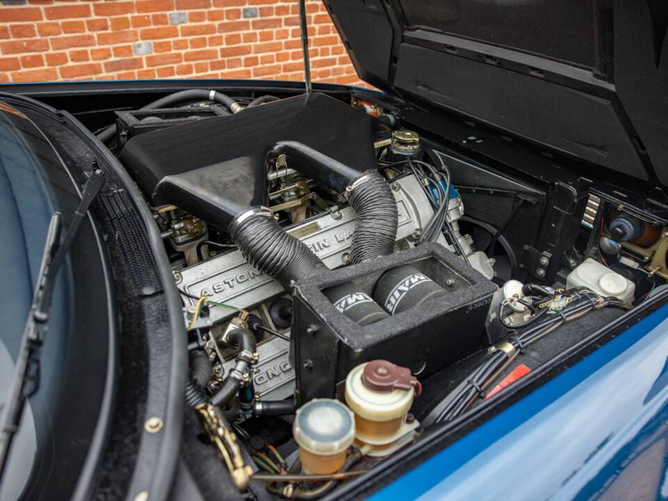 Image 64/82 de Aston Martin V8 Zagato Vantage X-Pack (1987)