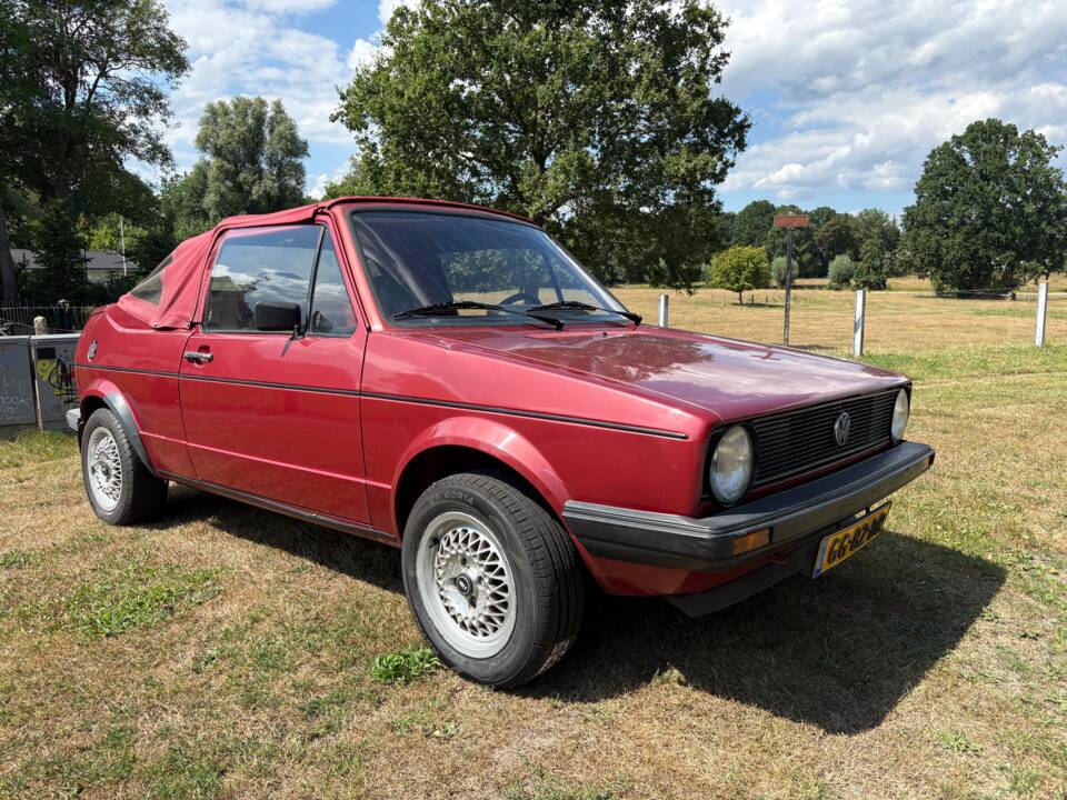 Bild 5/27 von Volkswagen Golf I Cabrio GLi 1.6 (1980)